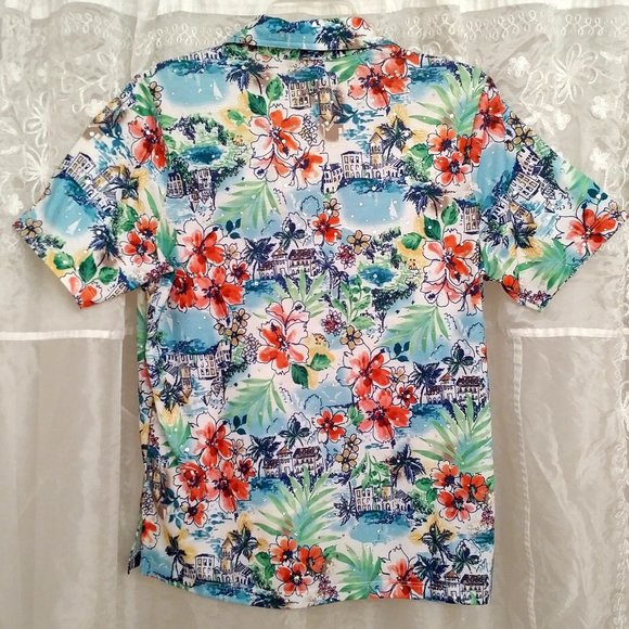 NWOT Hawaiian Style Top with sparkles; S-M - Picture 3 of 6